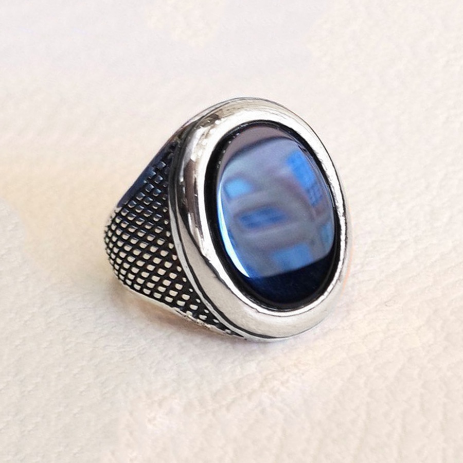 Cincin Bahan Titanium Steel Warna Silver Hias Batu Permata Agate Hitam Gaya Vintagepunk Untuk Pria