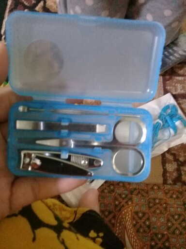 Manicure Set 4 In 1 Gunting Kuku Set