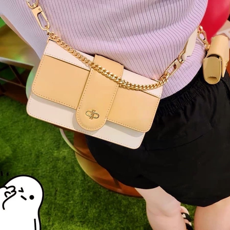 New Icon Leather Shoulder Bag