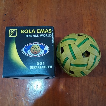 BOLA TAKRAW PLASTIK BOLA EMAS