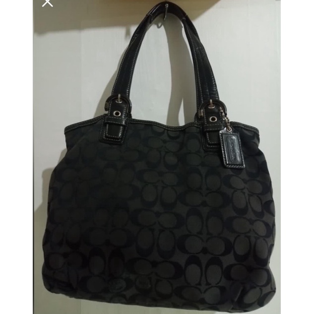 SOLD  tas coach signature black seri butik preloved