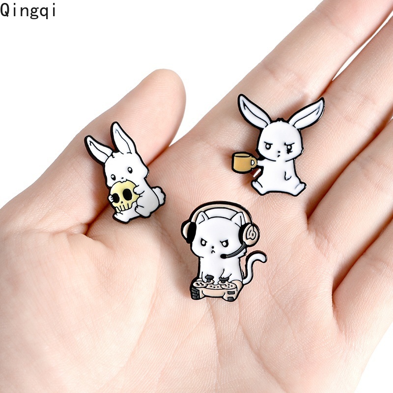 Pin Bros Lencana Mini Bentuk Hewan Kelinci Putih Bahan Metal Untuk Pria Dan Wanita