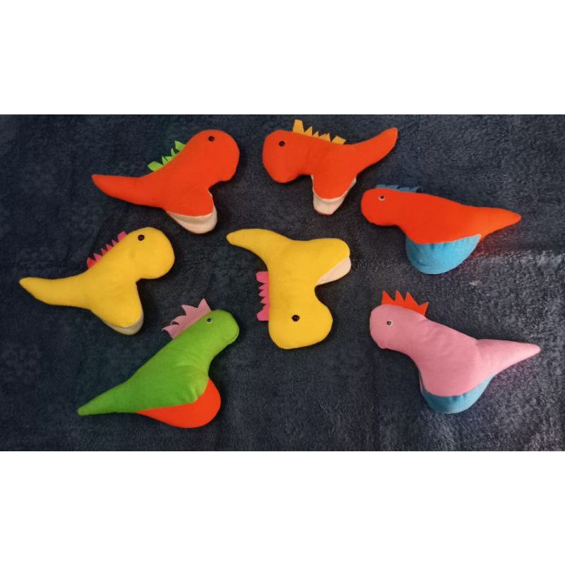 boneka capit /boneka mesin capit mini karakter lucu random 100pcs tidak bisa milih