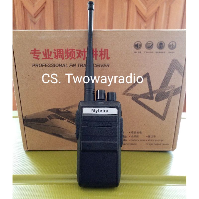 HT MYTETRA MYT700 - UHF400-470mhz  handy talkie bisa konek HT 888S Wlan C1