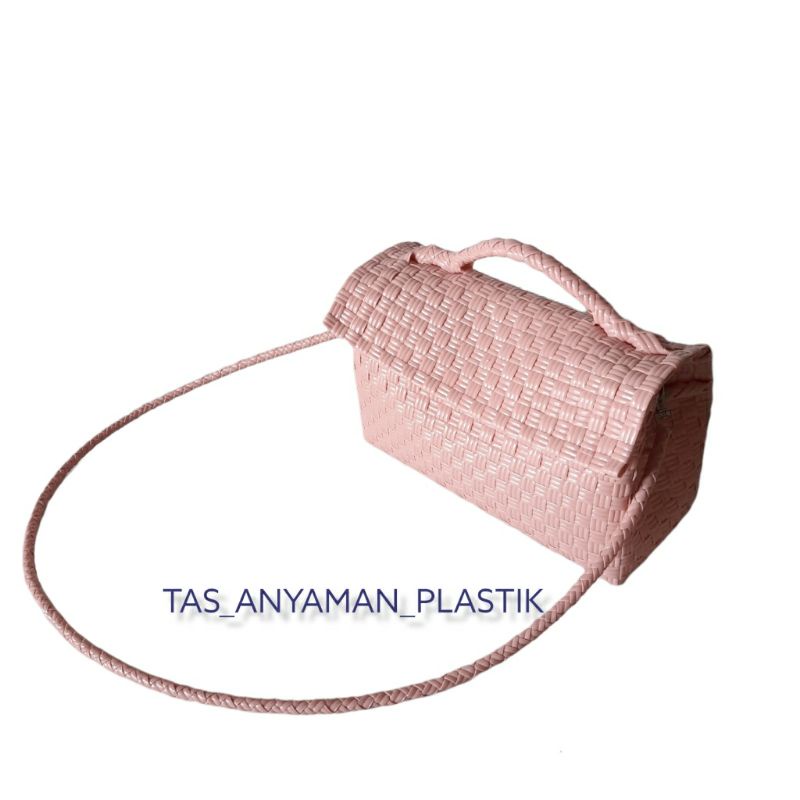 Tas Anyaman Wanita Selempang Tas Cantik Mini Souvenir READY