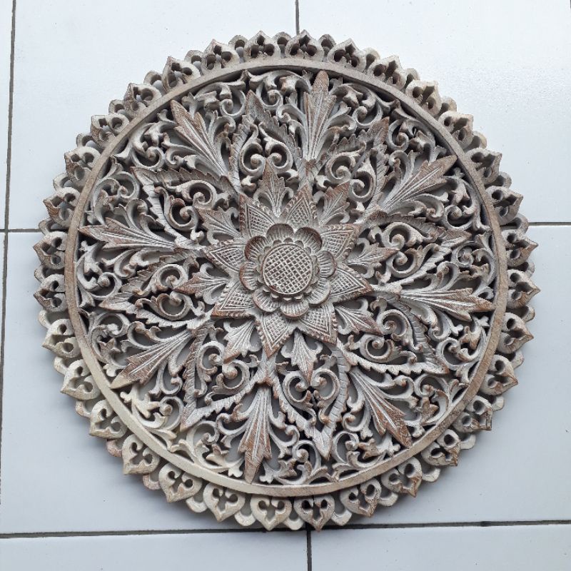 Pajangan dinding kayu ukiran Bali frame bundat diameter 50cm Home decoration