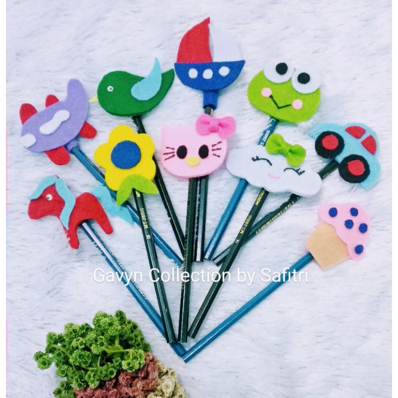 

Pensil Hias ukuran sedang (bisa dilepas)