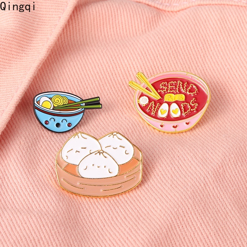 Bros Pin Enamel Desain Kartun Ramen Mie Jepang Sumpit Untuk Kerah Kemeja Denim