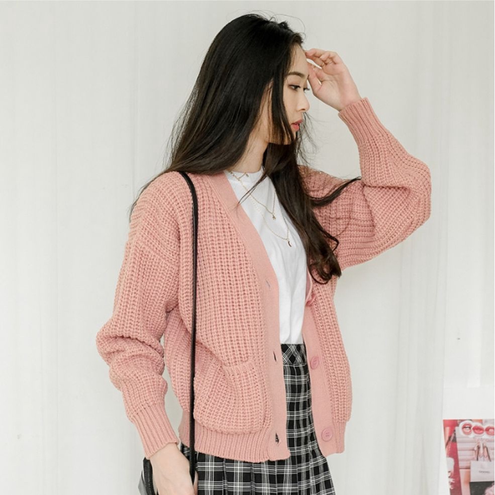 Cardigan Rajut Oversize Kancing