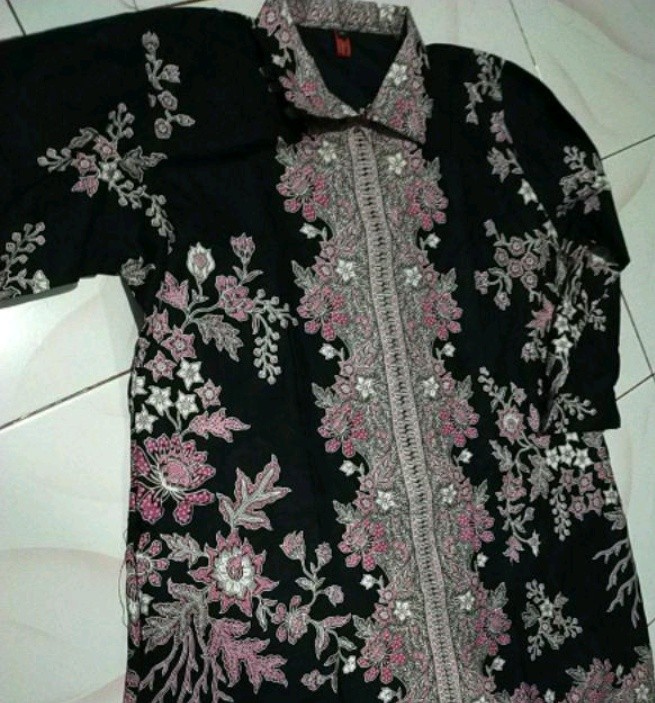 Atasan Batik Tunik Sakura