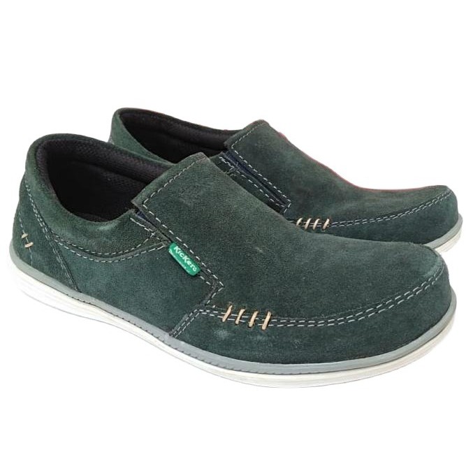 Sepatu kulit pria casual merek kickers handmade slip on asli original kasual hiking tanpa tali murah