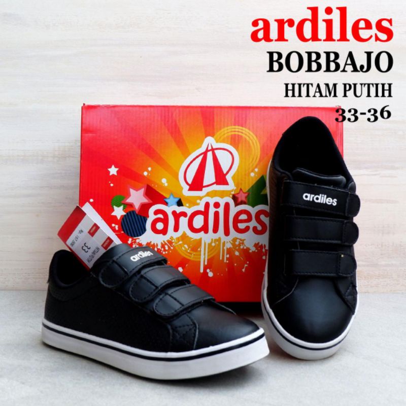 SEPATU ARDILES BOBBAJO / COLAINDO - SEPATU SEKOLAH ANAK