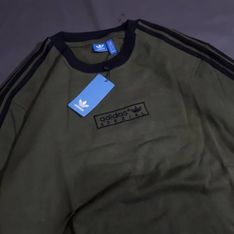 crewneck adidas spezial