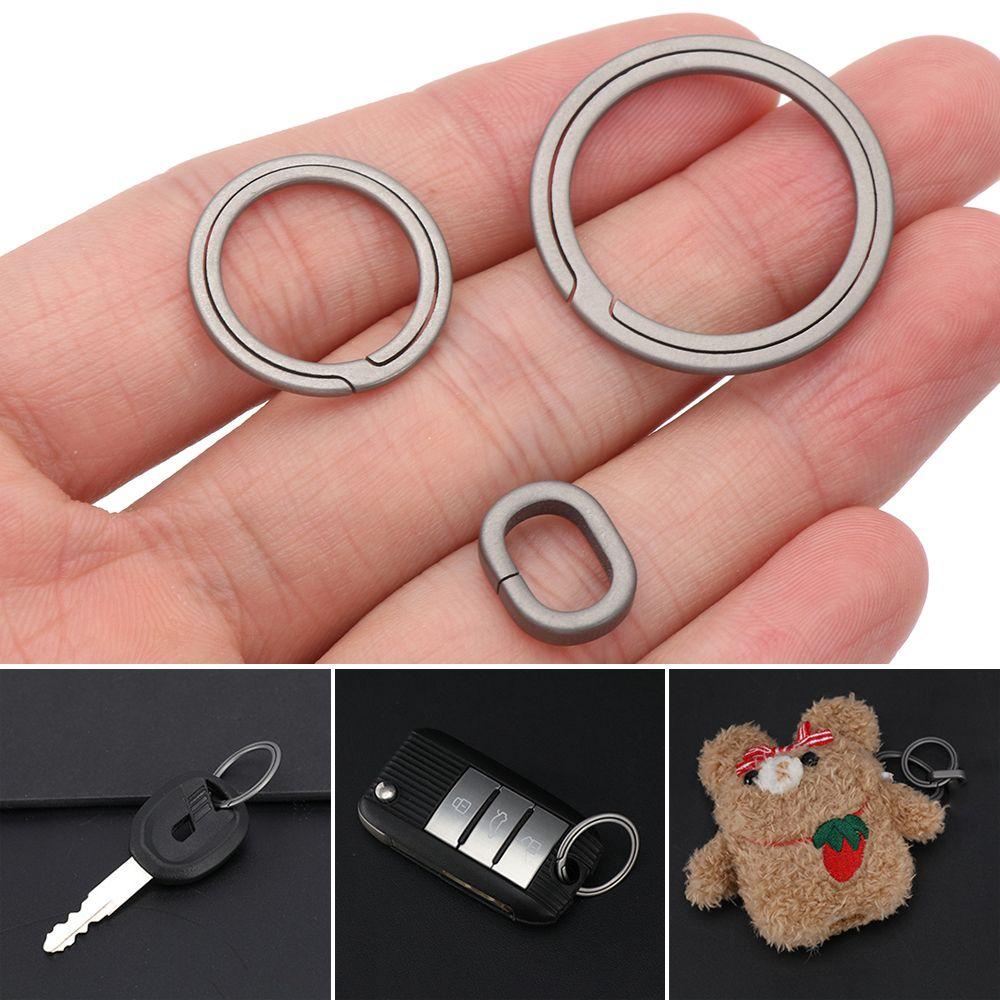 Suyo Gantungan Kunci Kualitas Tinggi Real Titanium Alloy Man Car Keychain