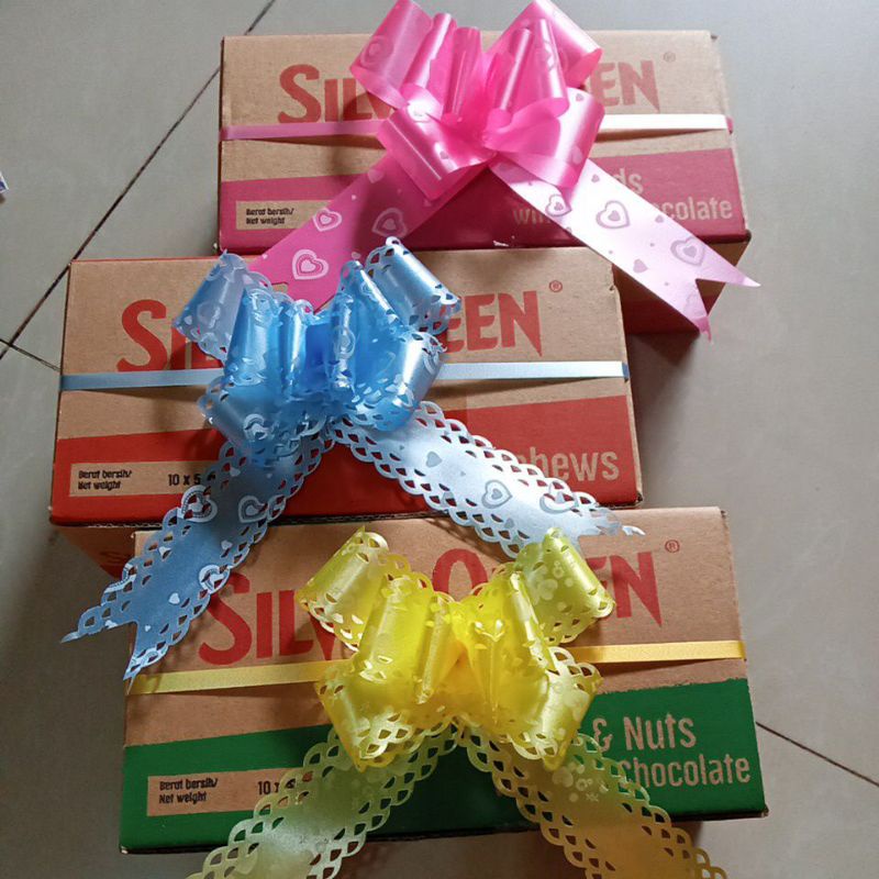 Silverqueen 58 gram 1 box (10 pcs) custom ucapan + free pita