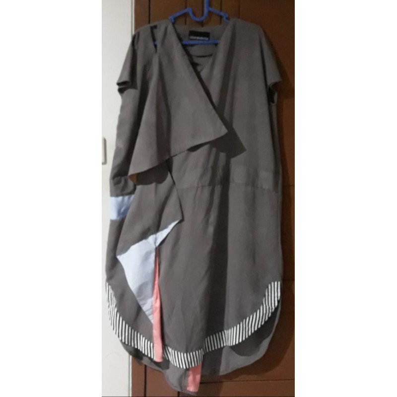 Preloved Oline workrobe dress