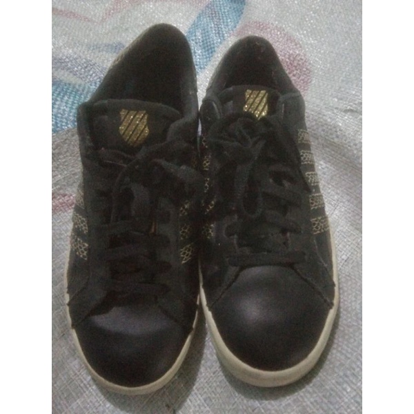 sepatu second merk k-swiss