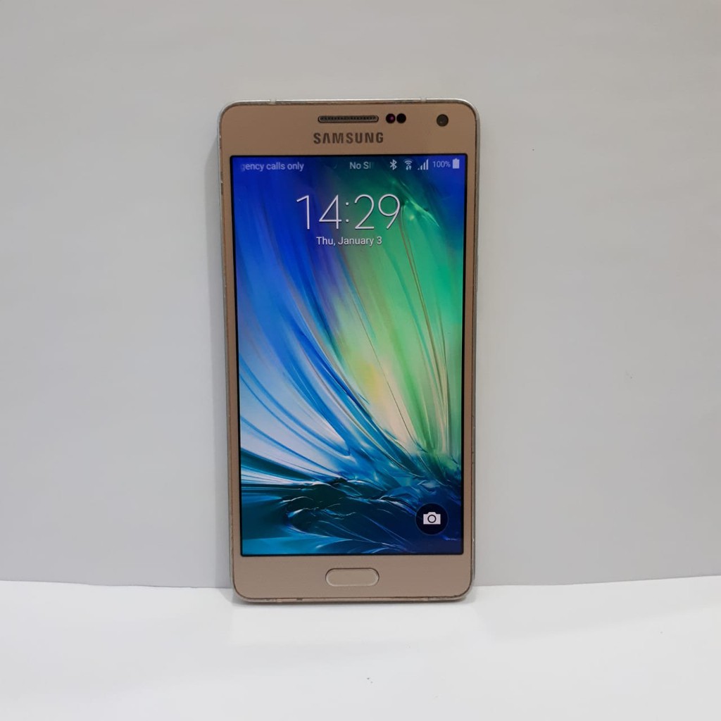 Самсунг а 55 отзывы. Samsung Galaxy a5 2015. Samsung Galaxy a5 2015 Gold. Samsung a5 2014. Самсунг а5 SM a500f.