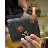 coach mini wallet sig flower