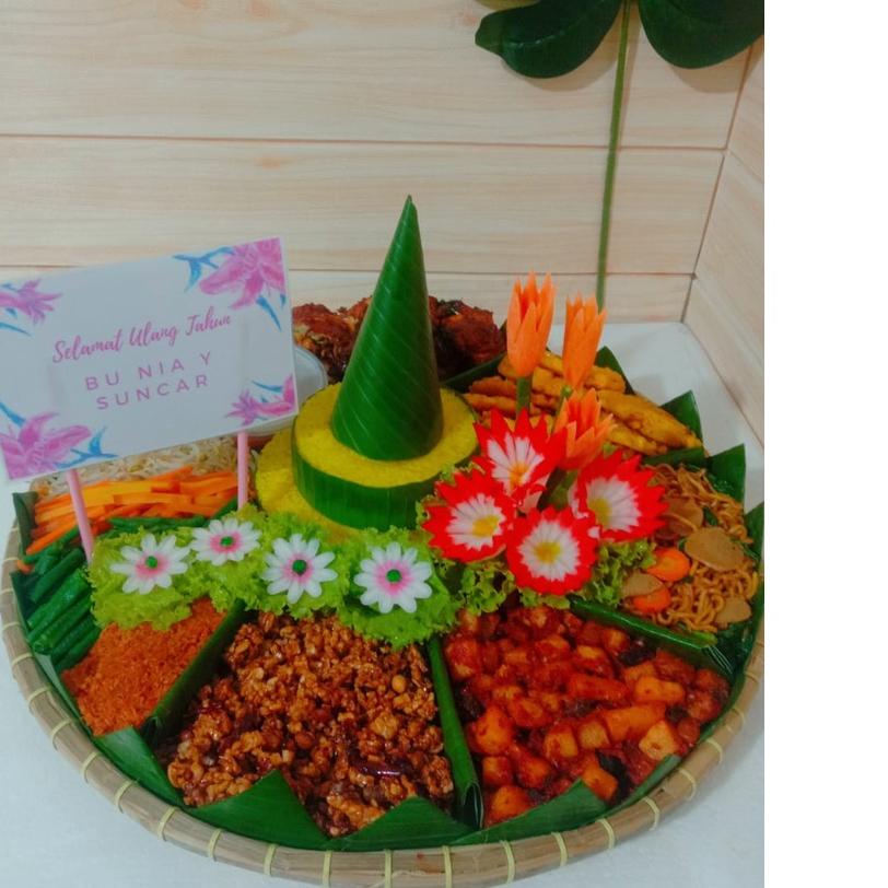 

special 17|SQ34|NASI TUMPENG KUNING UKURAN BESAR PORSI BERVARIASI