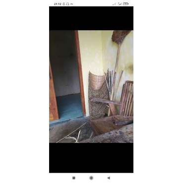 pengki/cikrak/serokan dari bambu