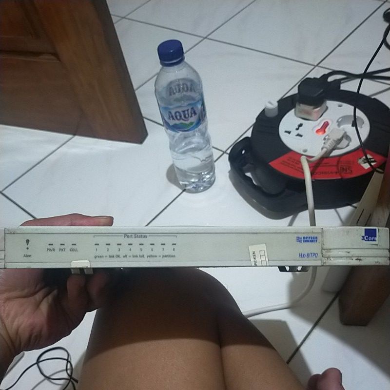 switch hub 3com port 8