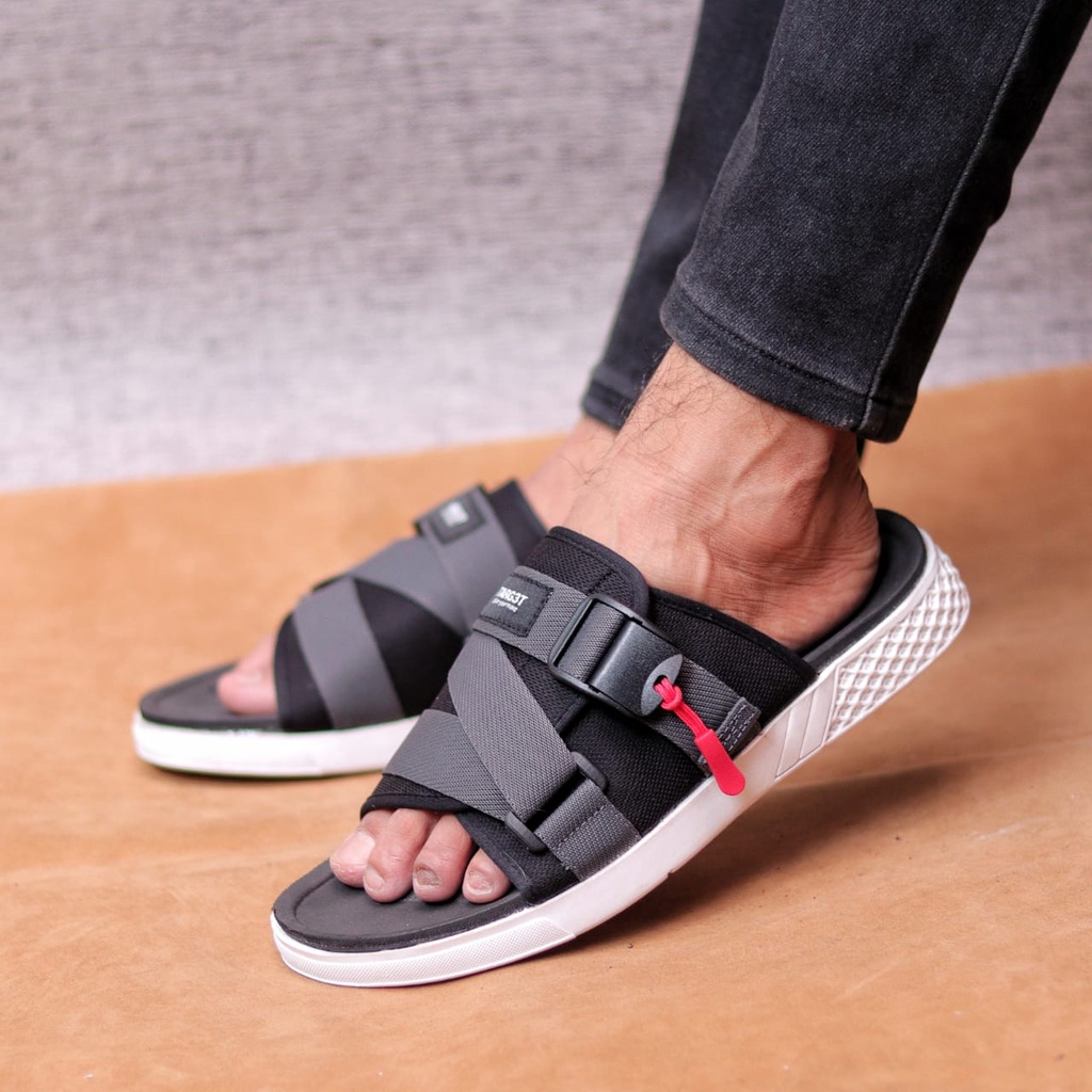 MOLK Sandal Kasual Slop Pria Sendal Slide Pria Hitam Original Distro Simple Trendy Kekinian