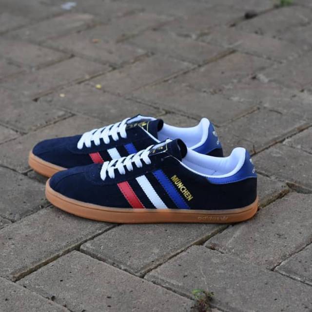 ADIDAS MUNCHEN PREMIUM NAVY FRANCE