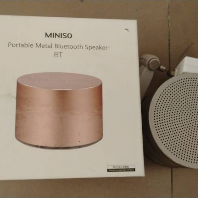 Miniso portable metal bluetooth speaker