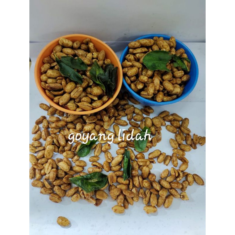 

kacang tanah madu thailan/daun jeruk 250gram