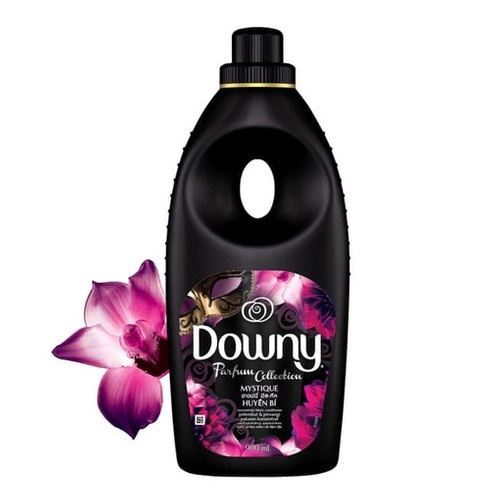 Downy Pewangi & Pelembut Pakaian Konsentrat Mystique Botol 900 mL