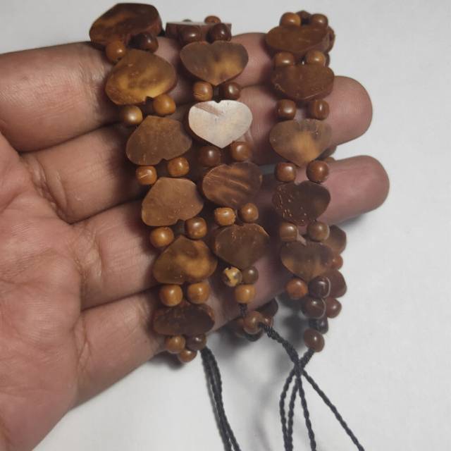 Gelang kaukah love coklat / gelang kaokah / gelang koka / gelang kokka / gelang kaoka / gelang kauka