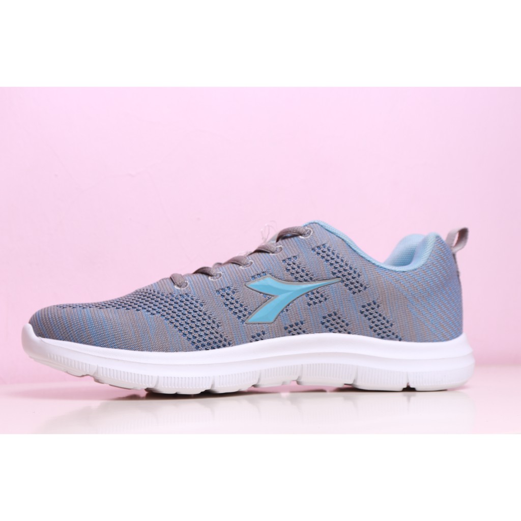 Sepatu Wanita Diadora Gonzo DIAX8F0902GB Grey Blue Original Size 40