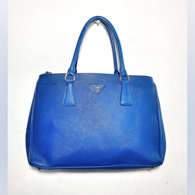 PRADA MILANO Saffiano Light Blue Leather Handbag Tas Wanita Preloved