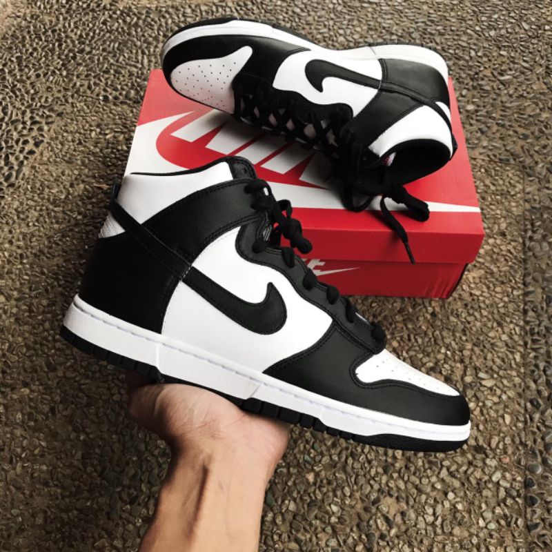 Nike Dunk High Black White PandaBNIB resmisize : 42.5, 43