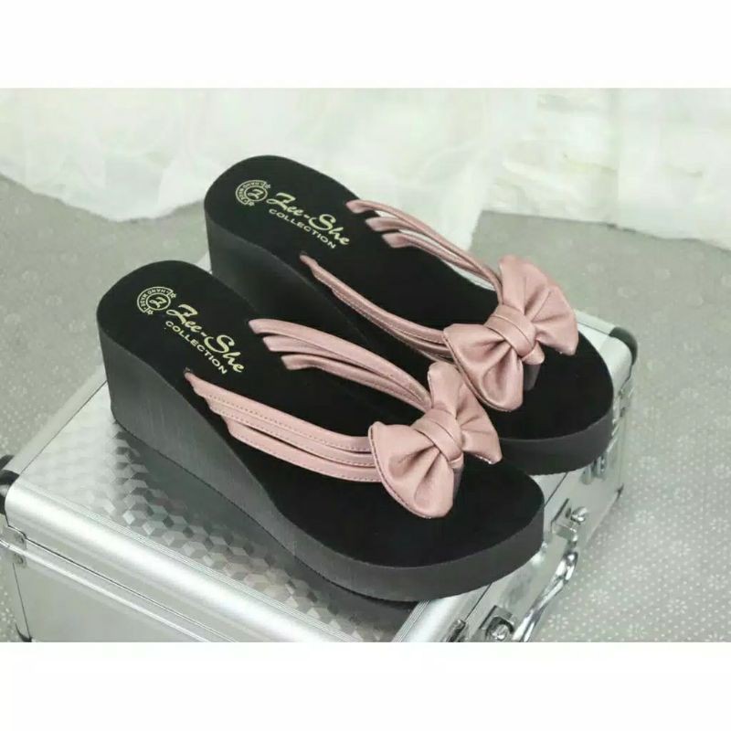 SANDAL WEDGES Cantik / ZS 25 NEW