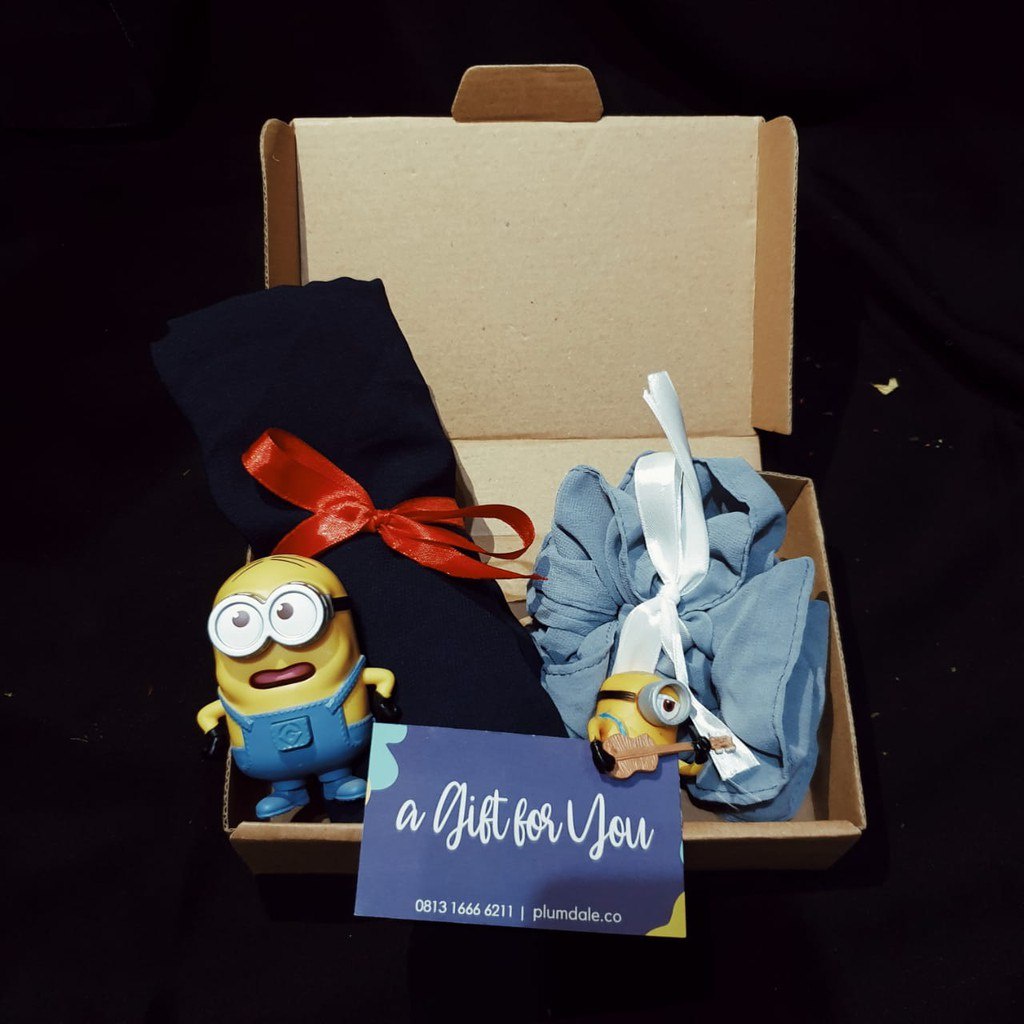 

GIFT BOX WISUDA / GIFT BOX ULTAH / GIFT BOX MURAH / GIFT BOX / HAMPERS MURAH