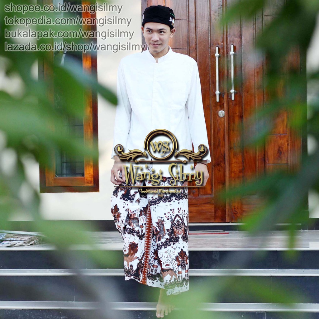 Sarung Batik Cirebon - Batik Barong Paksi Naga Liman - Putih
