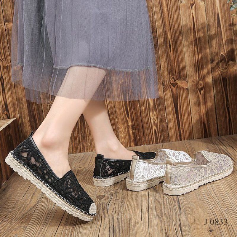 SEPATU WANITA LOAFERS BROKAT ANGELITA 0833