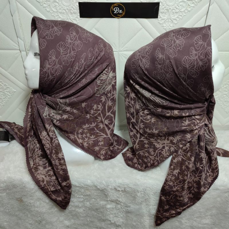 Denai segi 4 Motif Bunga/ hijab segi 4 /  hija virall
