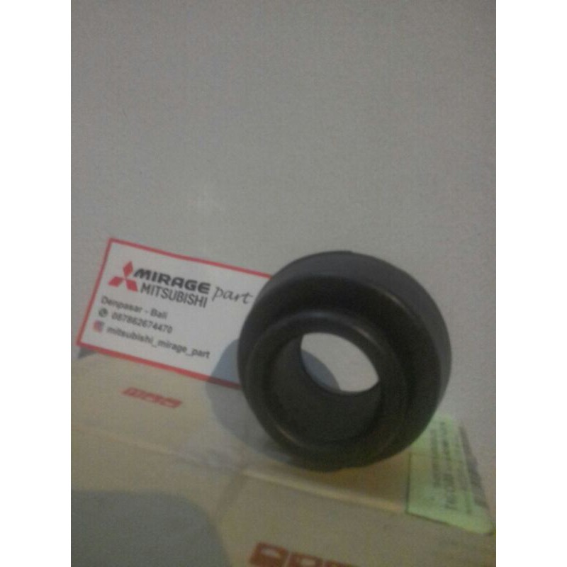 karet support shock mirage OEM