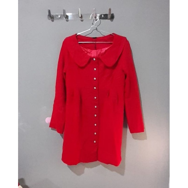 Coat Autumn Wanita merah tipis