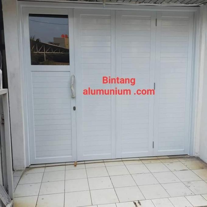 Pintu Garasi Aluminium 4Daun Rel Wina