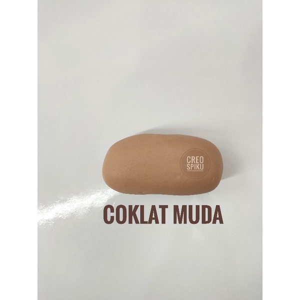 

Fondant icing sugar warna coklat muda / brown