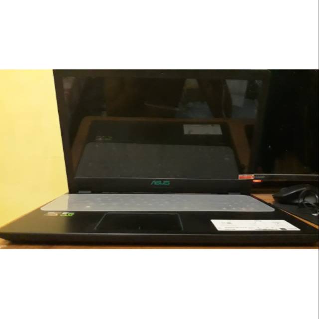 Laptop Asus Vivobook Pro f570 ryzen 5 (rare)