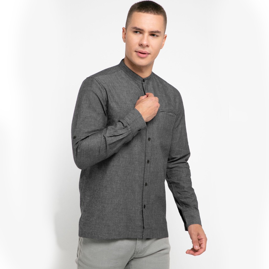 Brand Revolution - Kemeja Lengan Panjang Pria Slimfit Osmand Black