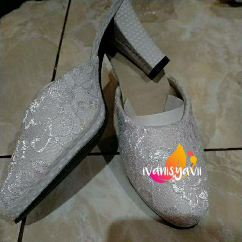 Selop Pengantin Brukat (WARNA PUTIH BERSI