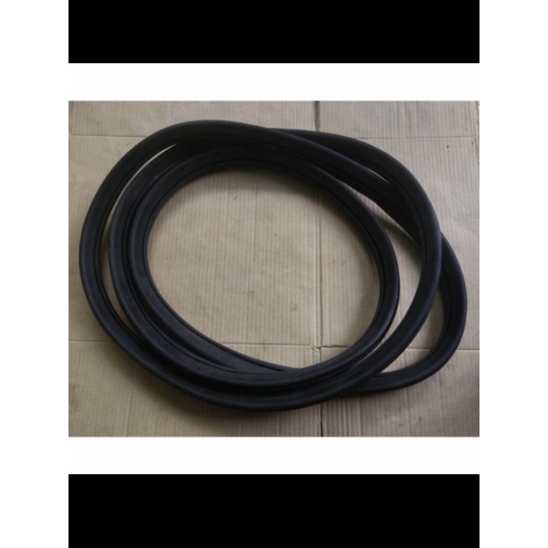 Karet Balon Pintu Tengah Sienta ORI Toyota