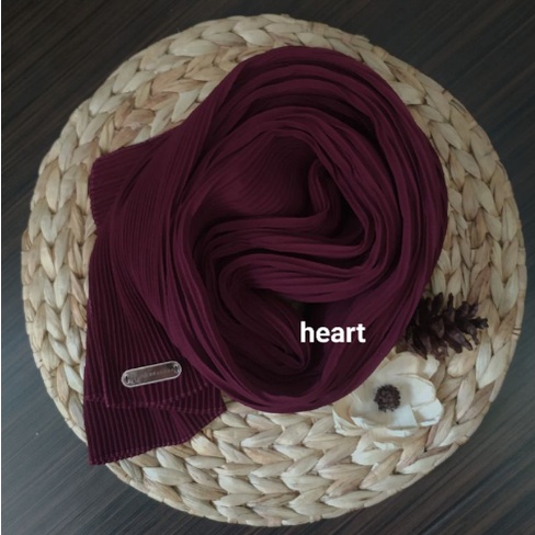 Pashmina plisket FULL ceruty armany (GROSIR) /Pashmina plisket ceruty bebydoll premium/hijab premium-maroon