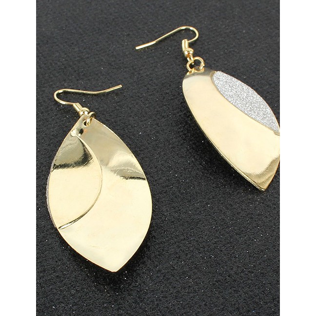 LRC Anting Tusuk Fashion Golden Leaf Alloy Frosted Earrings K44346
